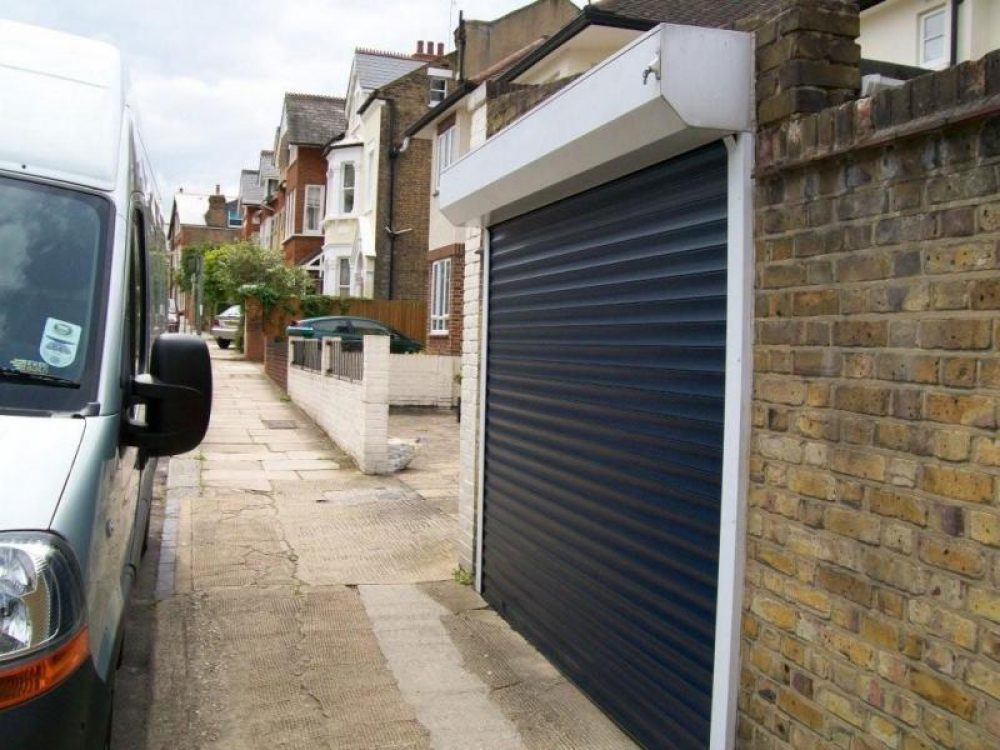 SECEUROGLIDE ROLLER DOOR, RICHMOND, SURREY 1