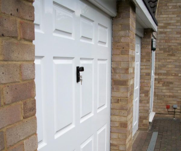 2 CARDALE STEEL GARAGE DOORS FITTED CHOBHAM, SURREY 5