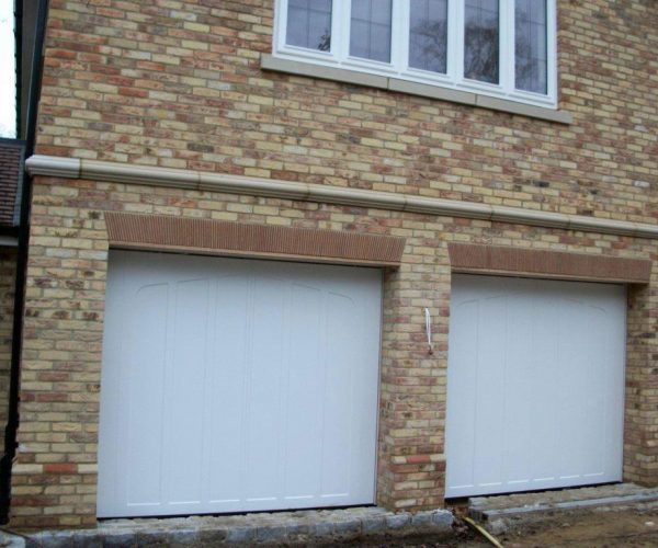 Cardale Steel Garage Doors, Sunningdale, Berkshire 4