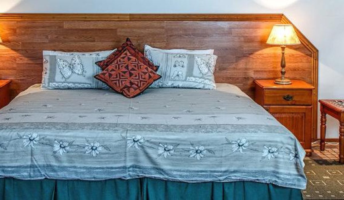 garage conversion to bedroom