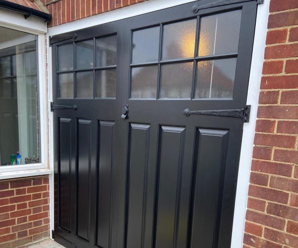 Cedar Middleton Side-hinged Door In Ebony Fitted In Reading, Berkshire 6