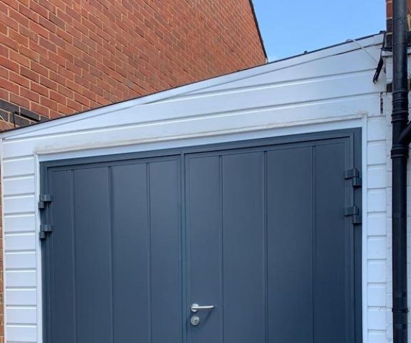 Matching Grey Front & Garage Door 2