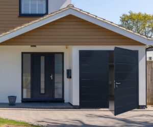 Side-Hinged Centre Ribbed Horizontal